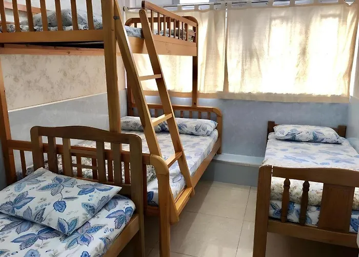 Dragon Hostel Hong Kong